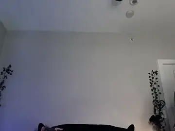 Sex Chat with Ivey_Strigoi - Stripchat