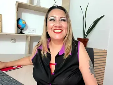 Best Webcam with yayita_mature - Stripchat