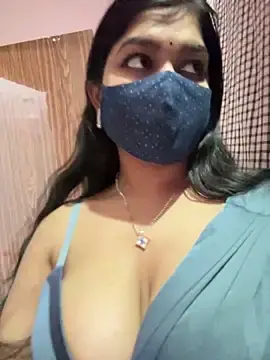 Nude Webcam with Lisa_afreen - Stripchat