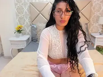 Sex Chat with Adriana_Rough - Stripchat