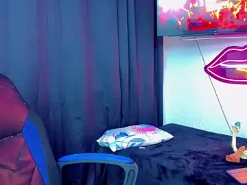 Live Sex Cam with sunshine_uwu22 - Stripchat