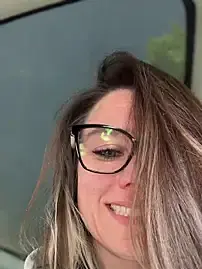 Live Porn with LadyLena1 - Stripchat