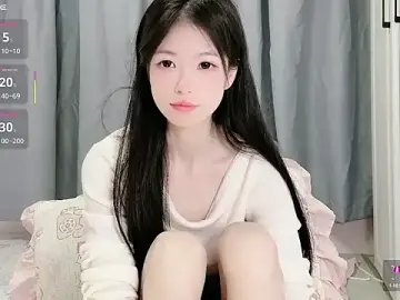 Sex Cam with XiaoMei-iiiiii - Stripchat