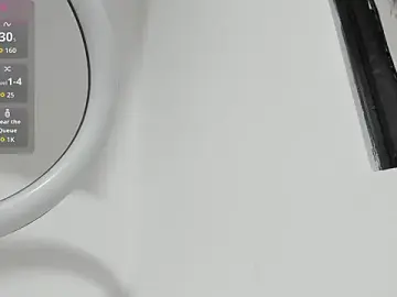 Free Porn Cam with Kylie2211 - Stripchat