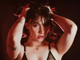 Live Porn with IsabellaArias - Xlovecam