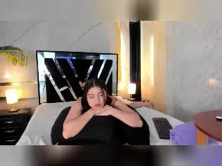 Free Live Porn with VictoriaKyros - Xlovecam