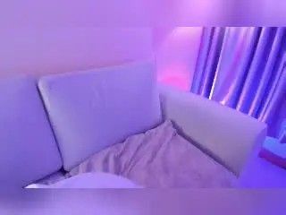 Free Porn Cam with EmmaBeaumont - Xlovecam
