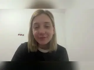 Live Sex with SashaSmithe - Xlovecam