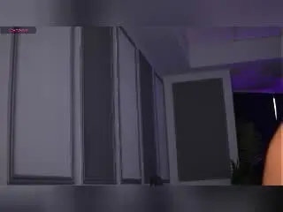 Best live sex cam show with MissMeganMoon - Xlovecam