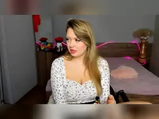 Sex Chat with Destinis - Xlovecam