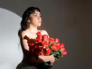 Sex Chat with RayaHadley - Xlovecam
