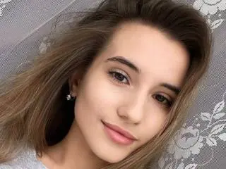 Live Porn with AliceWeiss - Xlovecam