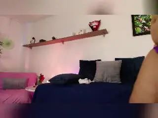 Best live sex cam show with EllieNova - Xlovecam