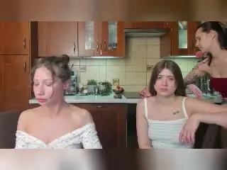 Best live sex cam show with HotCaramelsTrio - Xlovecam