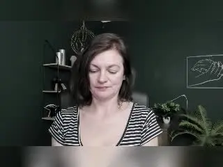 Free Live Porn with VivianTease - Xlovecam