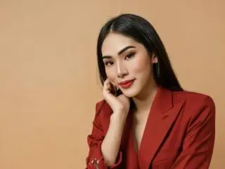 Free Live Porn with SofiaCumness - Xlovecam
