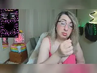 Live Sex Cam with HelenEnigma - Xlovecam