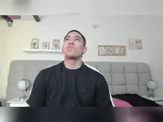 Adult Webcam with EroticXSins - Xlovecam