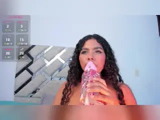 Adult Webcam with AshlyCorines - Xlovecam