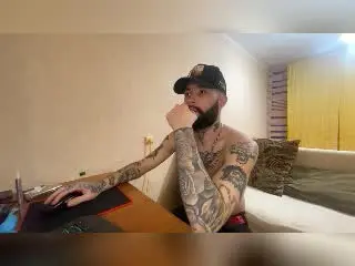 Free Live Porn with MikeAndAnna - Xlovecam