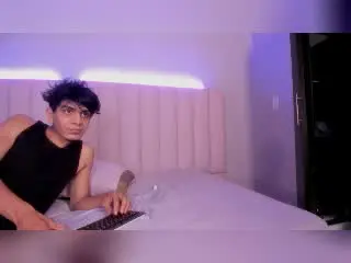 Live Porn with AbrilAndJulian - Xlovecam