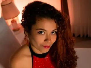 Adult Webcams with ArielleBrooks - Xlovecam