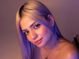Live Sex with AlexaThoms - Xlovecam