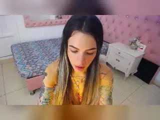 Best live sex cam show with LissaTattoo - Xlovecam
