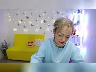 Adult Webcams with NikaMayu - Xlovecam