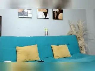 Live Porn with SaraKleine - Xlovecam