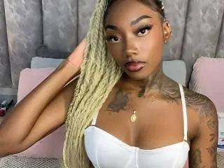 Watch Live Sex Cams with MilanCartier - Xlovecam