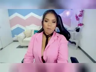 Sex Chat with ElizabethSuaan - Xlovecam