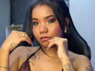 Best Webcam with ElizabethSuaan - Xlovecam