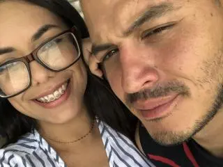 Live Porn with MikeAndLunaa - Xlovecam