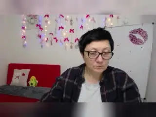 Adult Webcam with EmilyLlove - Xlovecam