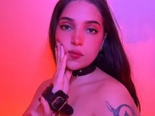 Adult Webcams with KatarinaNovak - Xlovecam