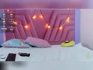 Sex Cam with KhloeGarciaX - Xlovecam
