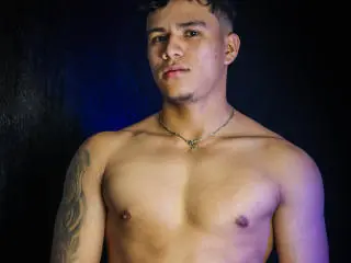 Adult Video Chat with JeisonStark - Xlovecam
