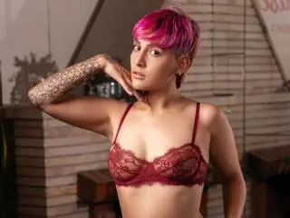 Adult Video Chat with DannyRouds - Xlovecam