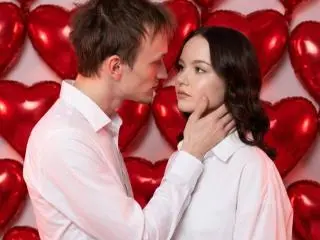Live Sex Cam with WeksaAndOliver - Xlovecam