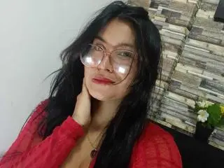 Adult Webcam with MeganHotCole - Xlovecam