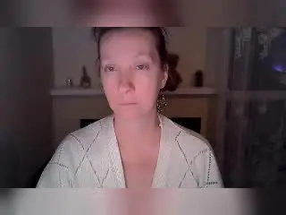 Adult Webcams with MadaamTang - Xlovecam