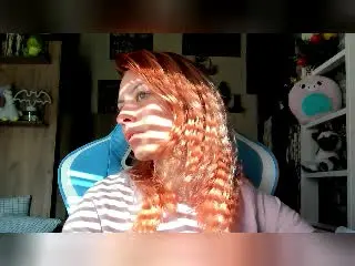 Live Porn with KaroKaroline - Xlovecam